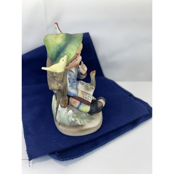 Vintage Hummel Figurines‎ 7961 Boy Singing W/Goose & Bird - Picture 5 of 8